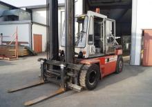 Carrelli elevatori frontali diesel Clark DPL 75