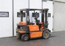 Carrelli elevatori frontali diesel Desta DV 20 B