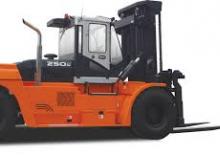 Carrelli elevatori fuoristrada Doosan DV250S-7