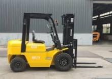 Carrelli elevatori frontali diesel Mast FD 20 T
