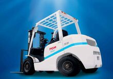 Carrelli elevatori frontali diesel TCM FD 30 ZT