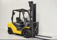 Carrelli elevatori frontali diesel Komatsu FD30H-17