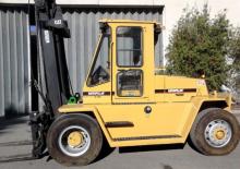 Carrelli elevatori frontali diesel Caterpillar V 225 C