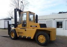 Carrelli elevatori frontali diesel Caterpillar V 300 C