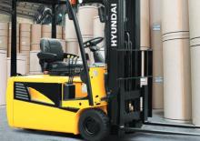 Carrelli elevatori frontali elettrici Hyundai 18 BT 7 ac