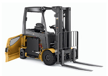 Carrelli elevatori frontali elettrici Caterpillar 2EP6500