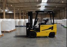 Carrelli elevatori frontali elettrici Hyundai 30B-9