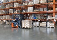 Carrelli elevatori frontali elettrici Toyota 8FBES15U