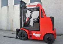 Carrelli elevatori frontali elettrici Raniero ACL 70-6