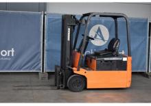 Carrelli elevatori frontali elettrici Doosan B 15 T 2 Plus