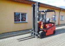 Carrelli elevatori frontali elettrici BT C 4 E 250 V