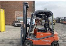 Carrelli elevatori frontali elettrici BT CBE 1.6 F