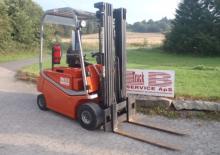 Carrelli elevatori frontali elettrici BT CBE 2.5 AC