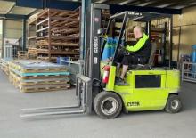 Carrelli elevatori frontali elettrici Clark CEM 30 S AC