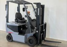 Carrelli elevatori frontali elettrici Nissan CWP 02 L 20 S