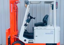 Carrelli elevatori frontali elettrici Nissan CYM 02 L 20 U