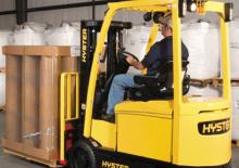 Carrelli elevatori frontali elettrici Hyster E 4.50 XL
