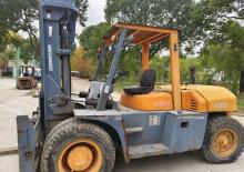 Carrelli elevatori frontali elettrici Cesab ECO/C 100