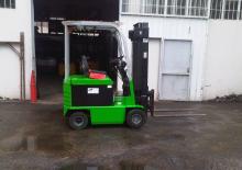 Carrelli elevatori frontali elettrici Cesab ECO/KD 185