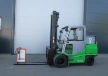 Carrelli elevatori frontali elettrici Cesab ECO/P 70