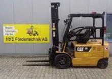 Carrelli elevatori frontali elettrici Caterpillar EP 35 K