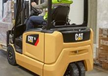 Carrelli elevatori frontali elettrici Caterpillar EP18ANT
