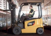 Carrelli elevatori frontali elettrici Caterpillar EP25CN