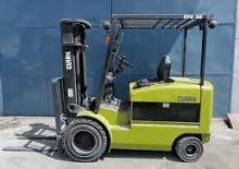 Carrelli elevatori frontali elettrici Clark EPG 30