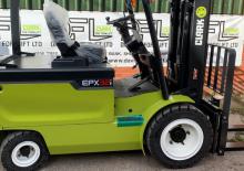 Carrelli elevatori frontali elettrici Clark EPX 32 i
