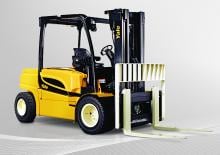 Carrelli elevatori frontali elettrici Yale ERP 55 VM
