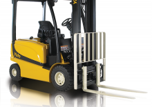 Carrelli elevatori frontali elettrici Yale ERP050VL