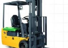 Carrelli elevatori frontali elettrici Komatsu FB 20 M 3 E