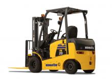 Carrelli elevatori frontali elettrici Komatsu FB 25 GH 1 E