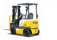 Carrelli elevatori frontali elettrici TCM FB 30-6