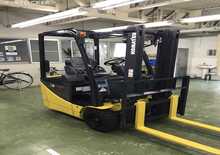 Carrelli elevatori frontali elettrici Komatsu FB13M-12