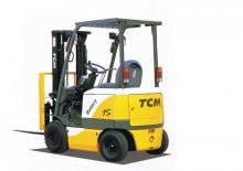 Carrelli elevatori frontali elettrici TCM FR 15-7
