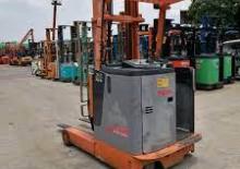 Carrelli elevatori frontali elettrici TCM FR 20-7 H