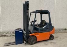 Carrelli elevatori frontali elettrici Lugli Galileo 30