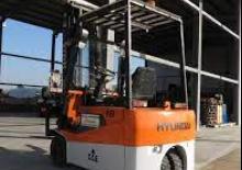 Carrelli elevatori frontali elettrici Halla HBF 18 T