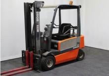 Carrelli elevatori frontali elettrici Steinbock KE 20-60 MP