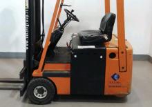 Carrelli elevatori frontali elettrici Lugli L 3.18
