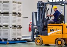 Carrelli elevatori frontali elettrici Montini MR 1.7 Compact