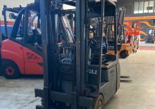 Carrelli elevatori frontali elettrici Lugli POLO 15