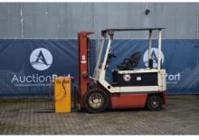 Carrelli elevatori frontali elettrici Nissan QP 02 L 20 CU