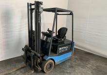 Carrelli elevatori frontali elettrici Still R 20-15