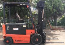 Carrelli elevatori frontali elettrici Carer R 40 C