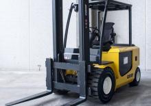 Carrelli elevatori frontali elettrici Carer R 50 H²S
