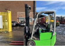 Carrelli elevatori frontali elettrici Armex XB 315