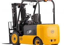 Carrelli elevatori frontali elettrici OM XE35