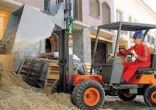 Carrelli elevatori fuoristrada Ausa CE 20